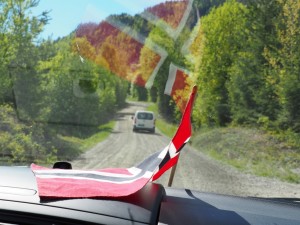 Een spannend stoffige tocht, mét Noorse vlag, want het is tenslotte 17. mai!