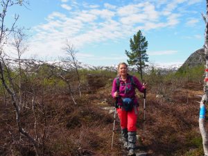 6. Op weg aan de zuidkant naar de splitsing met Gaukåsfjellet is het bijzonder nat