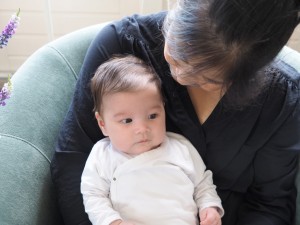 4. Veilig WH20 bekijken vanaf mama's schoot