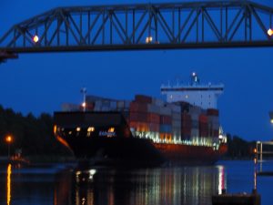 24. Welterusten 28 mei aan het Kielerkanaal bij pont Hochdonn