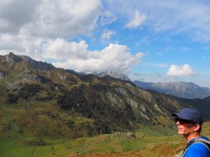 5. Achter deze bergtoppen lonkt Spanje naar ons