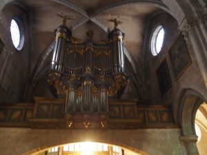 7. Een monumentaal orgel dat tijdens de diensten vast genoeg volume kan maken
