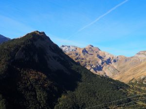 16. Aan bergtoppen geen gebrek daar